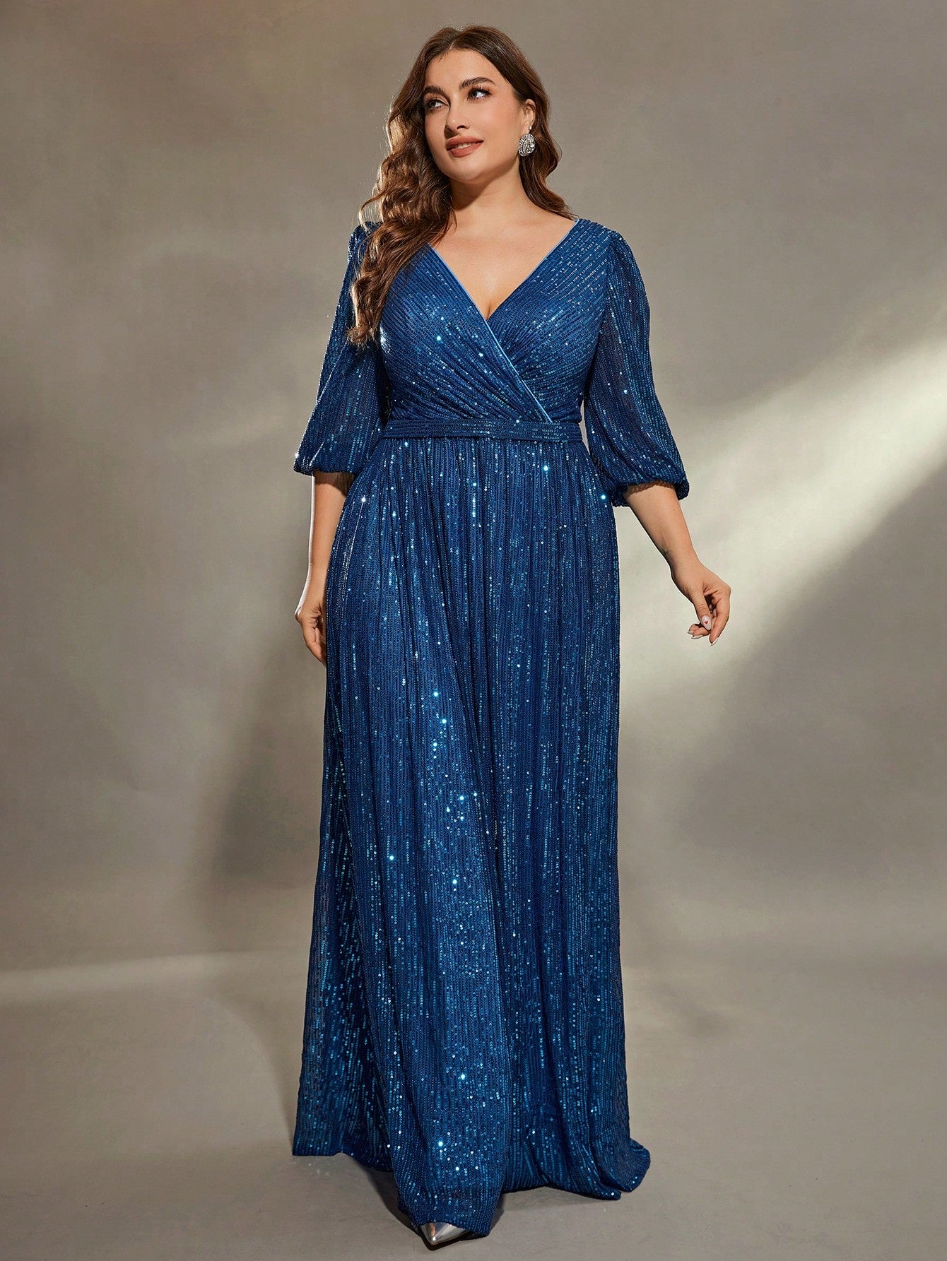 Evening dress female new banquet host queen gas field evening dress temperament noble and elegant performance clothes