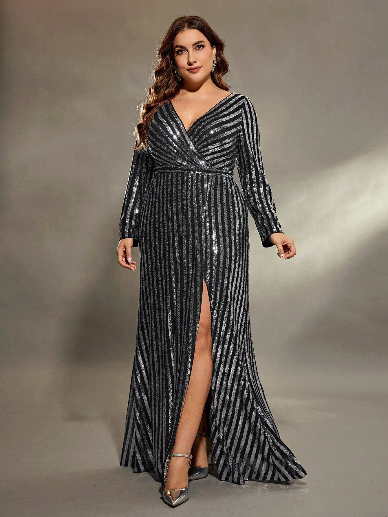 Silver Sequins Striped V-Neck Design Gowns Dresses High Banquet Gowns High Split Package Hip Dresses Evening Gowns