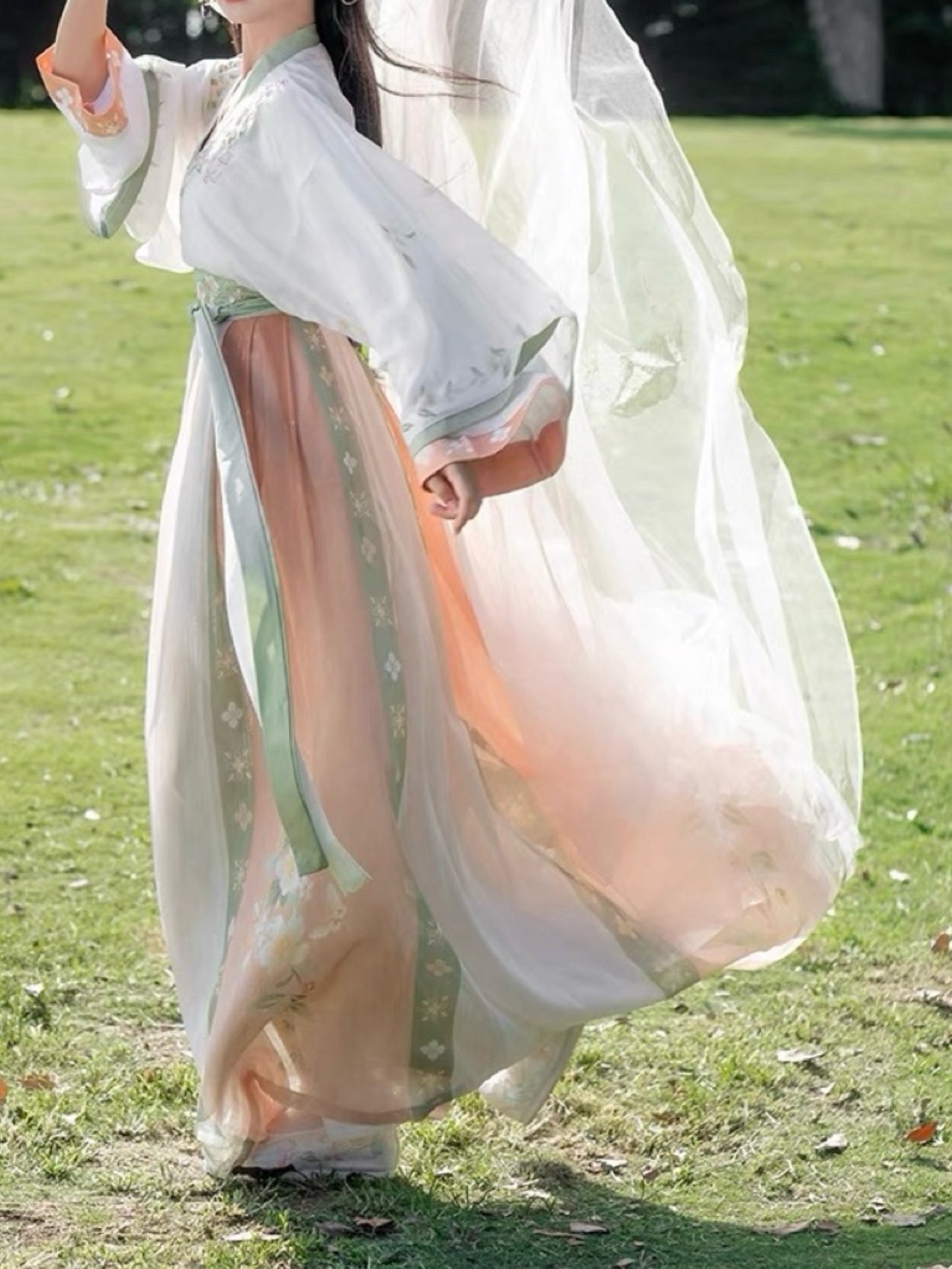 Ancient Hanfu female flower language order Wei Jin system cross-necked waisted super fairy