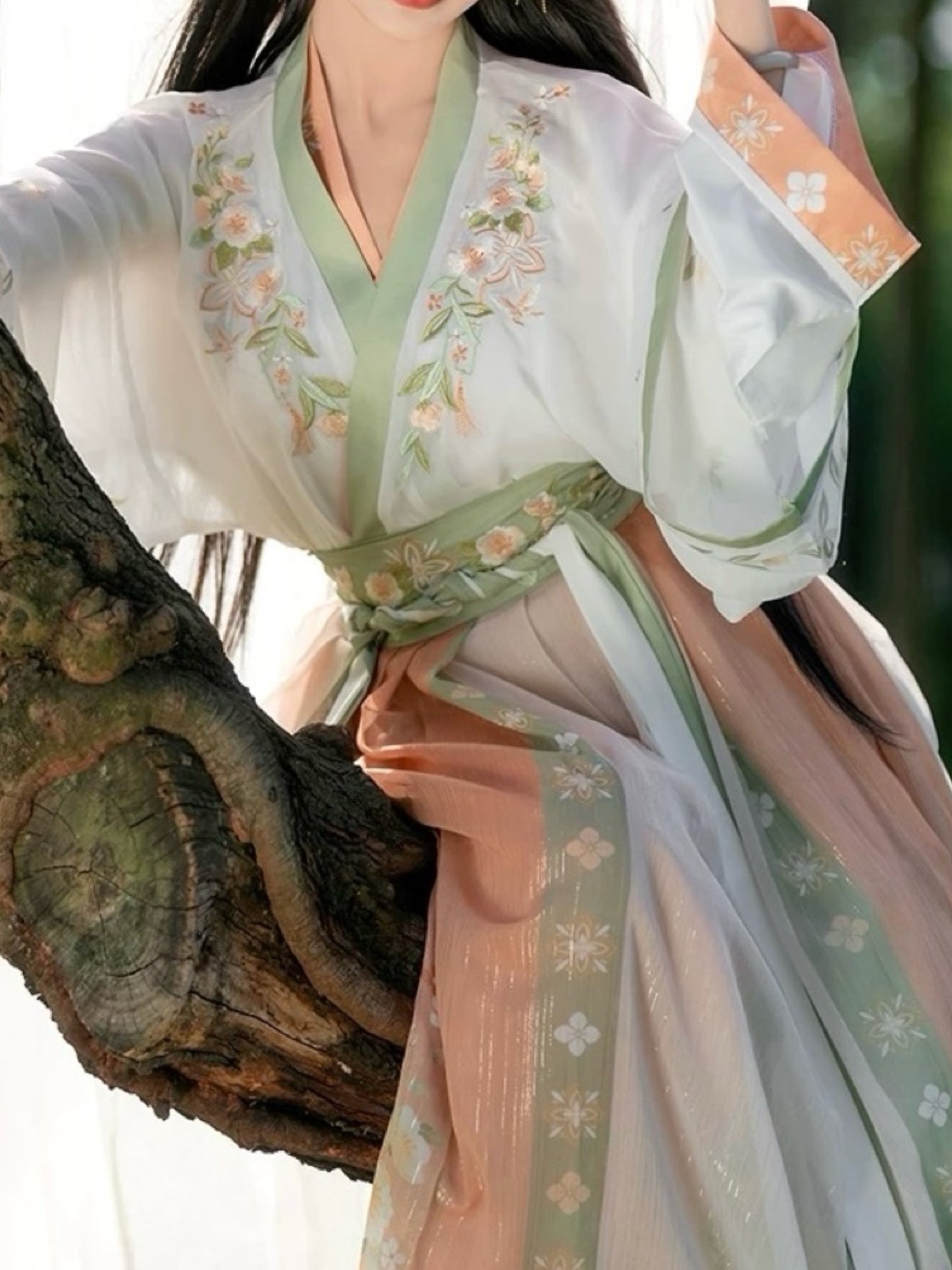 Ancient Hanfu female flower language order Wei Jin system cross-necked waisted super fairy