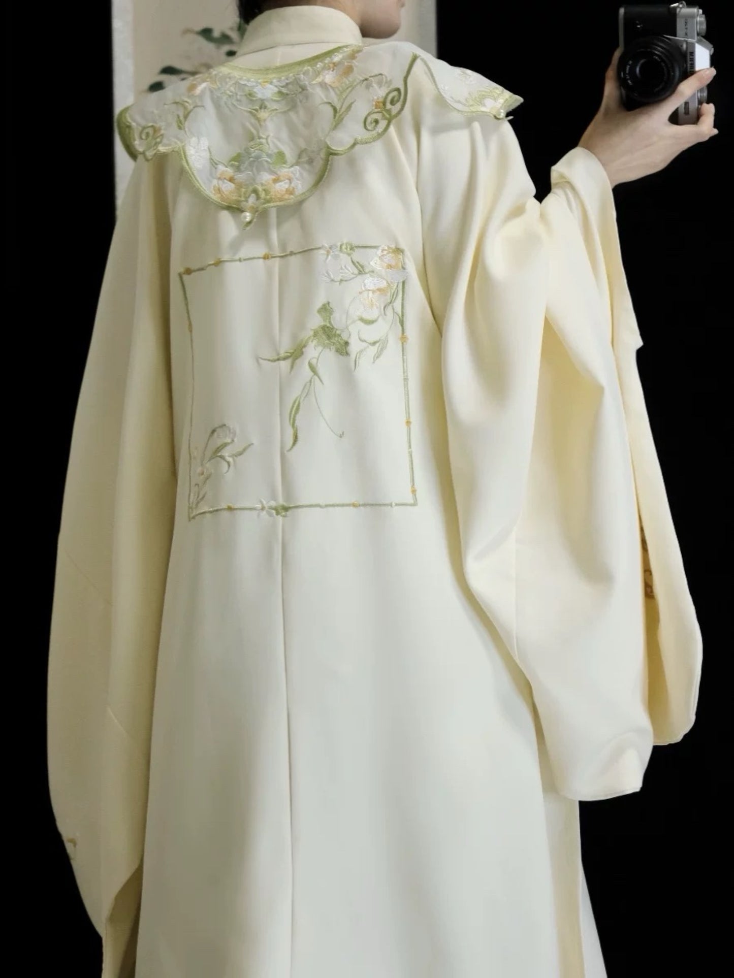 New Ming system hanbok female stand-up collar shirt cloud shoulder heavy embroidery full set of horse face dress daily fall and winter new