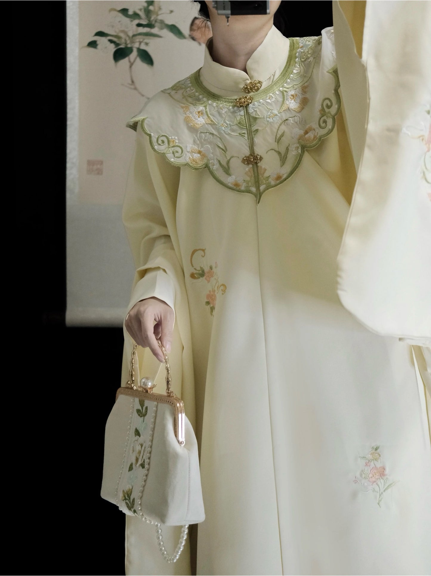 New Ming system hanbok female stand-up collar shirt cloud shoulder heavy embroidery full set of horse face dress daily fall and winter new