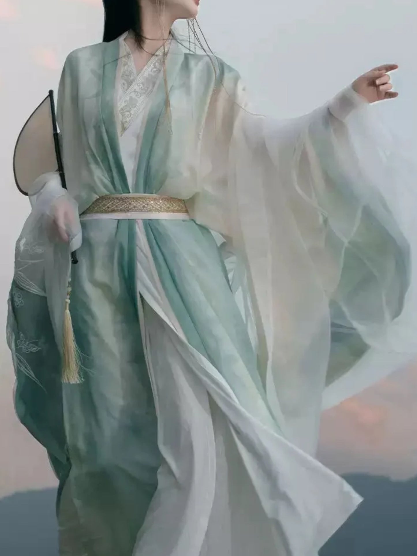 Tang System Big Sleeve Shirt Hanfu Luo Shen Fu Daily Super Immortal Straight Train Heavy Embroidery Daily Super Immortal Set (Outer Big Sleeve + Inner Big Sleeve + Straight Train)