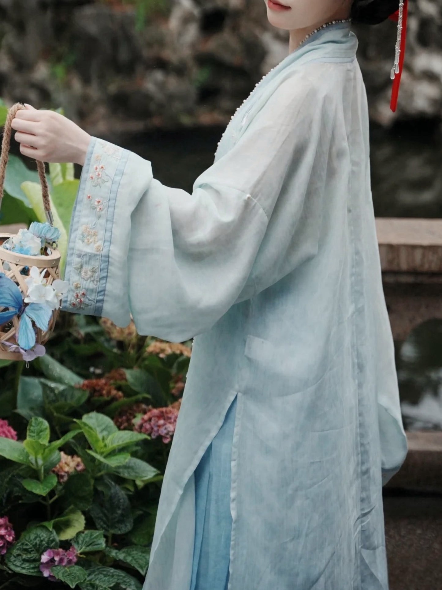 National Style Improved Song Hanbok Sling Heavy Embroidery Pair Lapel Long Shirt One Piece Pleated Skirt Set Women (Big Robe + Sling + Skirt)