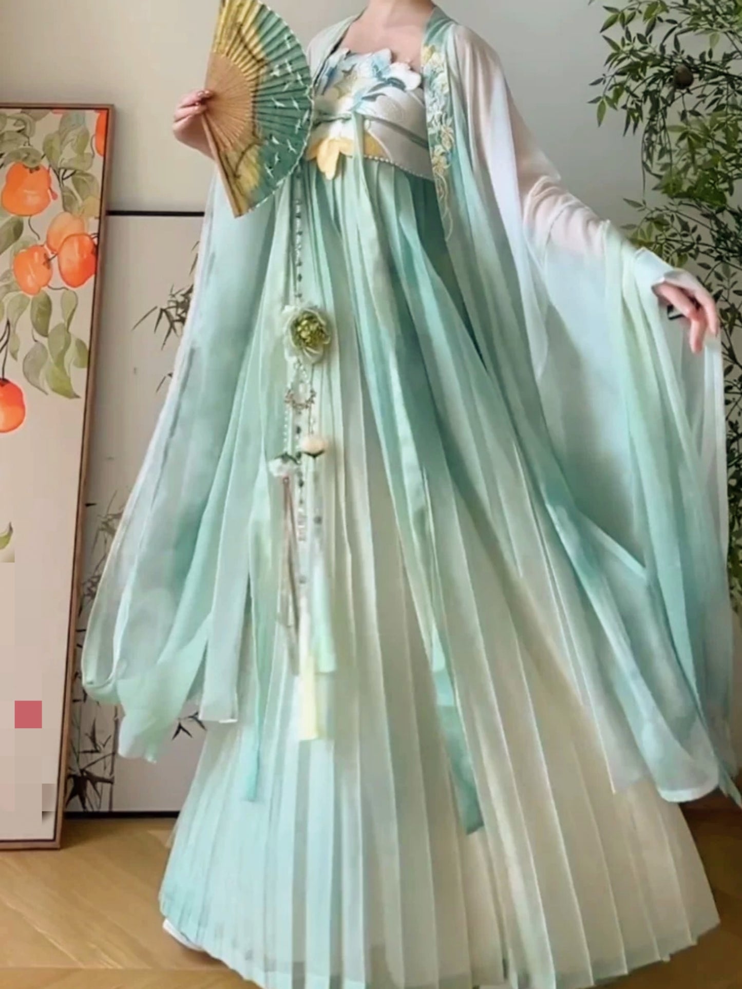 Tang system Hanfu female four seasons spring heavy embroidery improved chest chevron dress big sleeve shirt suit spring and summer models