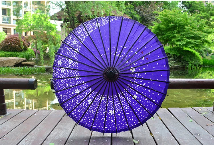 1pcsDiameter 82cm Japanese long handle oil paper umbrella studio wedding photography props ceiling decoration COS not rainproof