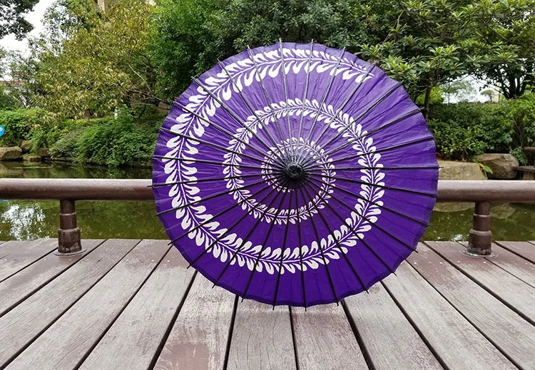1pcsDiameter 82cm Japanese long handle oil paper umbrella studio wedding photography props ceiling decoration COS not rainproof