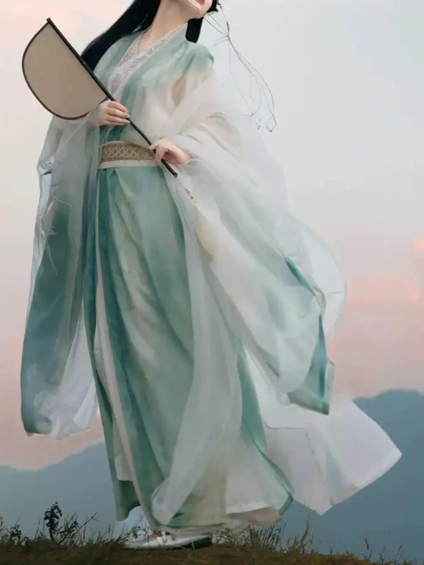 Tang System Big Sleeve Shirt Hanfu Luo Shen Fu Daily Super Immortal Straight Train Heavy Embroidery Daily Super Immortal Set (Outer Big Sleeve + Inner Big Sleeve + Straight Train)