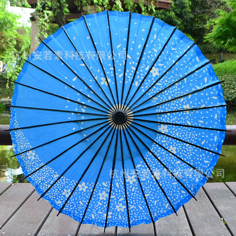 Vintage Oil Paper Umbrella with Japanese Style, Handcrafted Traditional Chinese and Japanese Restaurant Decor Umbrella